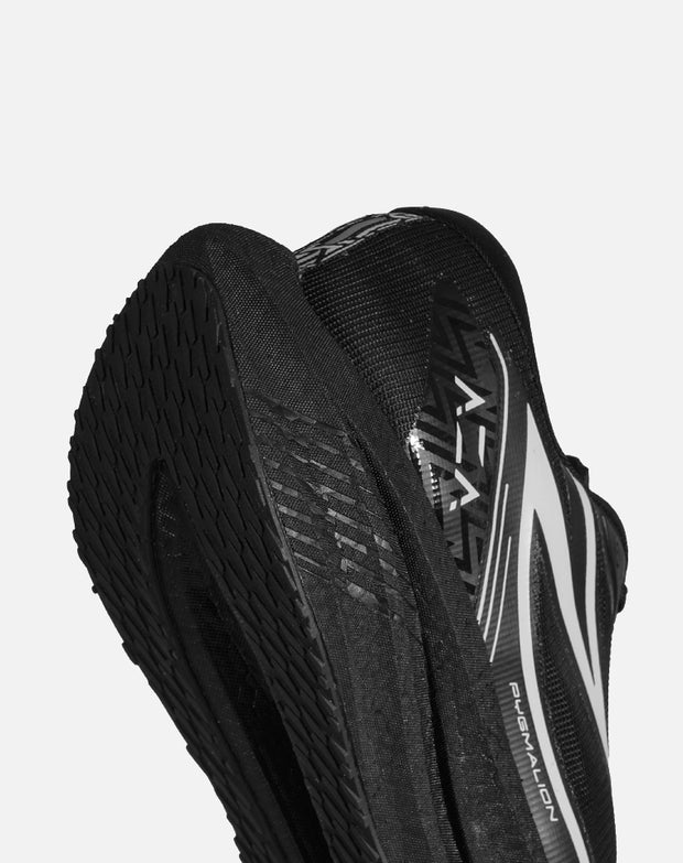 AZA RUN 1 Pygmalion Black Rocket Running Shoes